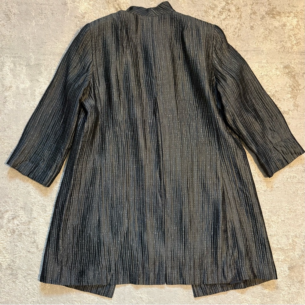 Eileen Fisher Metallic Grey Textured Silk Open Front 3/4 Jacket Size MEDIUM - Picture 13 of 16